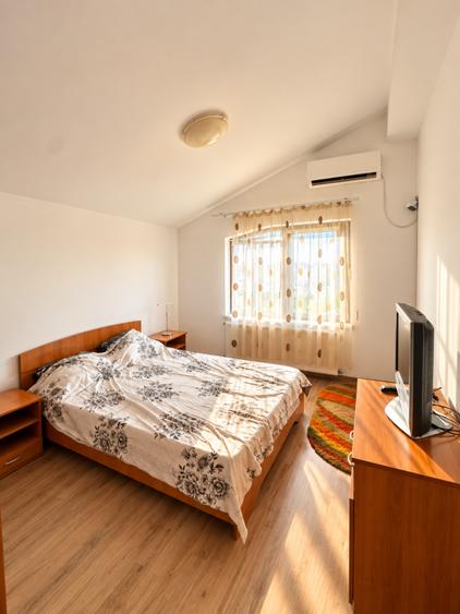 Apartament cu 2 camere semidecomandat, mobilat în Rahova