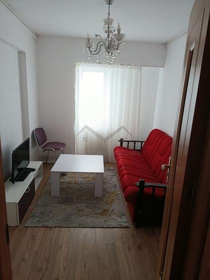 Apartament cu 3 camere decomandat în Bd. Independenței