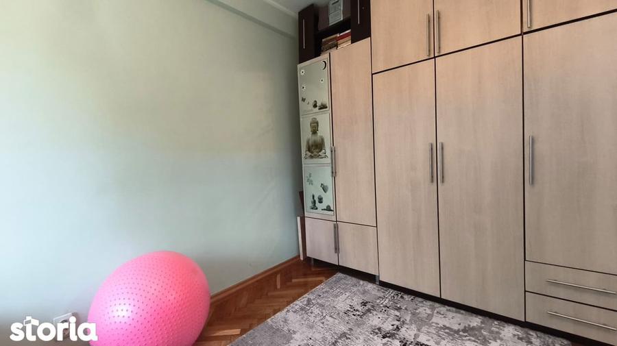 Apartament cu 2 camere în 22 Decembrie