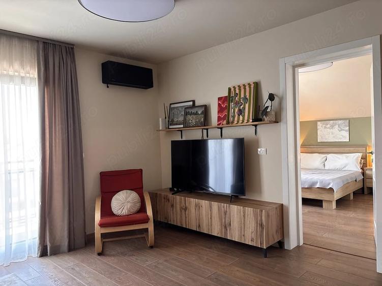 Apartament cu 3 camere decomandat în Dumbrăvița