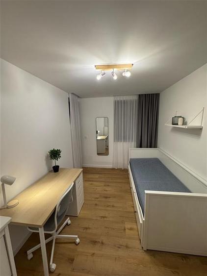 Apartament cu 3 camere decomandat, mobilat în Berceni