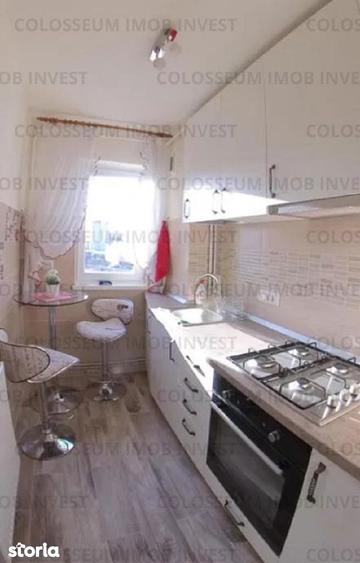 Apartament cu 2 camere semidecomandat în Centrul Civic