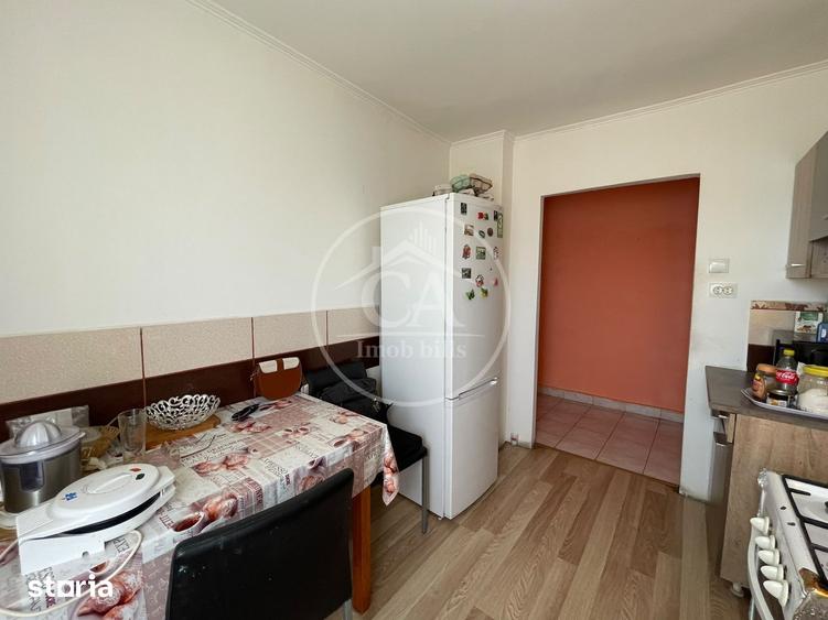 Apartament cu 2 camere semidecomandat în Sânmartin
