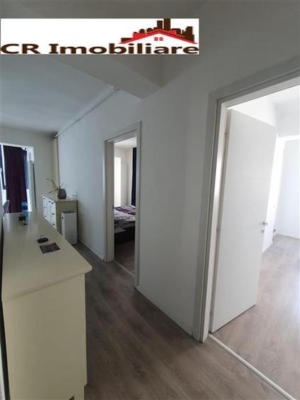 Apartament cu 3 camere decomandat în Titan