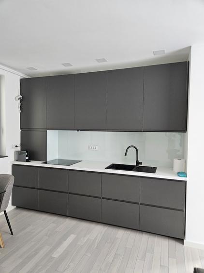 Apartament cu 2 camere semidecomandat în Dumbrăvița