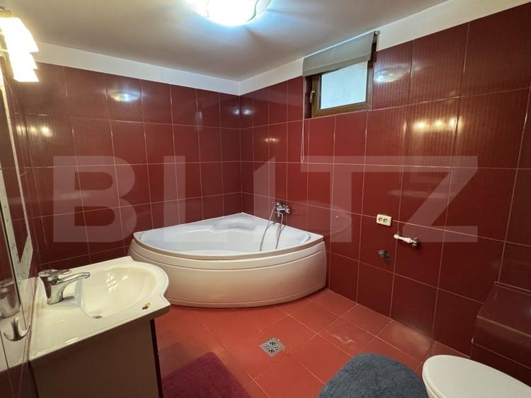 Casă individuală cu 4 camere cu Canalizare în Gheorghe Doja