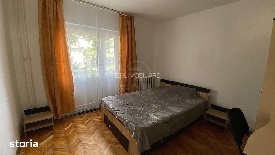 Apartament cu 3 camere, decomandat ?i loc de parcare, Gheorgheni, Cluj