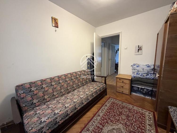 Apartament cu 3 camere | de vanzare | strada Bucium | Academia de Muzica - 4