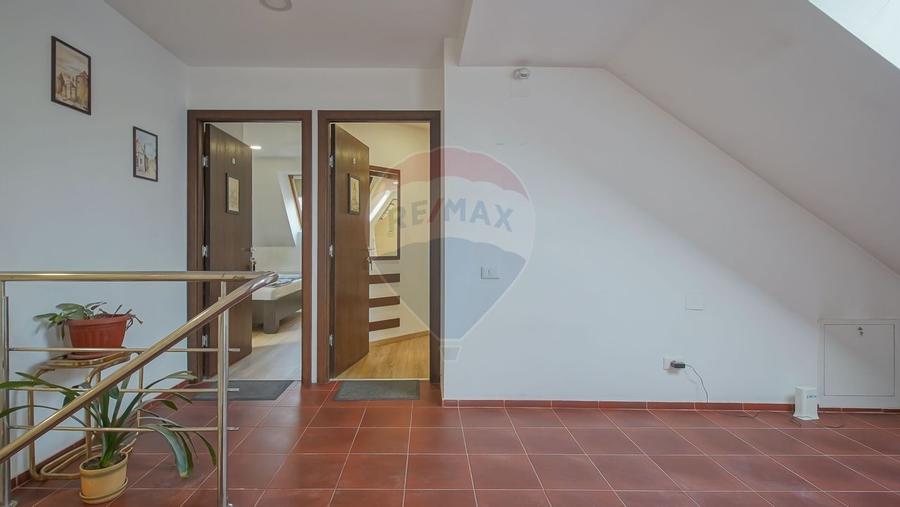 Casa cu 6 dormitoare, fiecare cu baie proprie - Str. Morii, Brasov! - 30