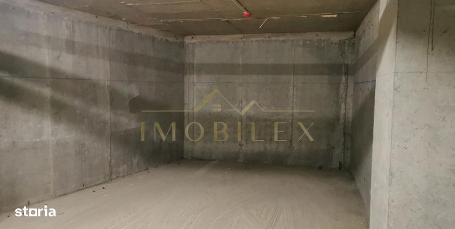 Spatiu de inchiriat vitrina la strada principala - 2