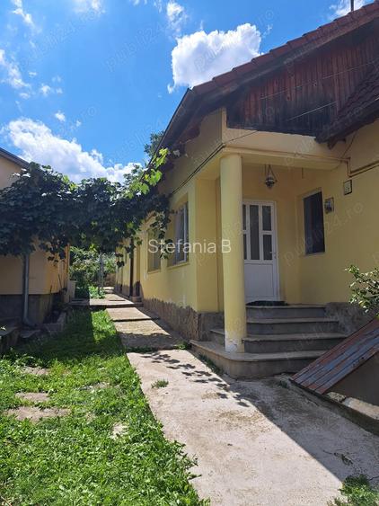 Casa de vanzare