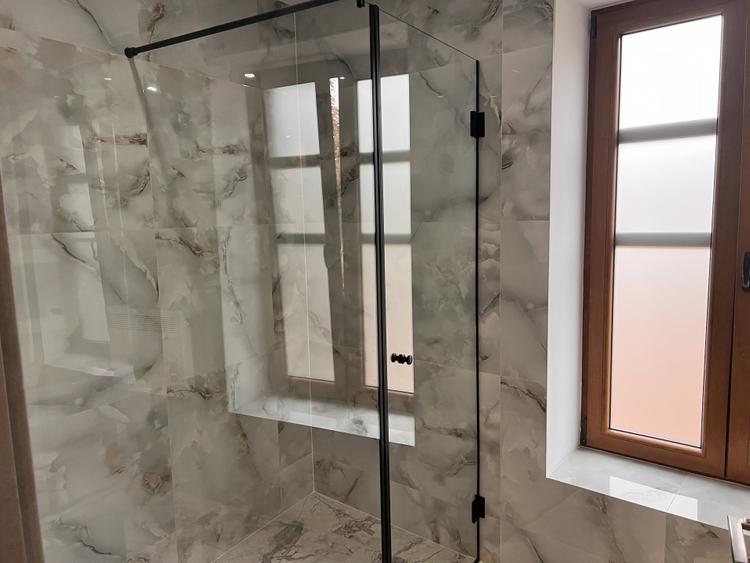 garsoniera lux  tip studio ultracentral aproape de Spital - 5