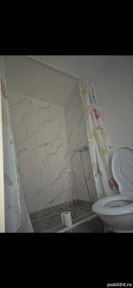 garsoniera camera la curte - 2