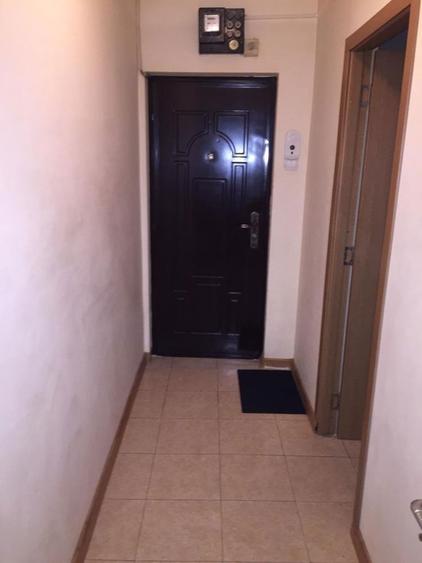 Inchiriez garsoniera - 8