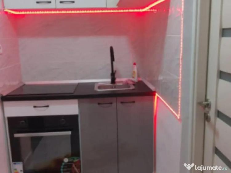 Garsoniera zona Far, Constan?a - 1