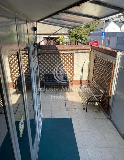 Vatra Luminoasa Birouri /Cursuri Mihai Bravu Parter si etaj 1 - 1