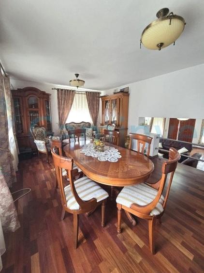 Casa cu 6 camere,singur in curte si dublu front stradal,zona Cantemir,Oradea - 10