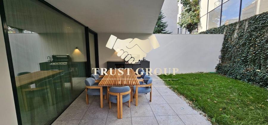 Apartament cu 4 camere decomandat în Kiseleff