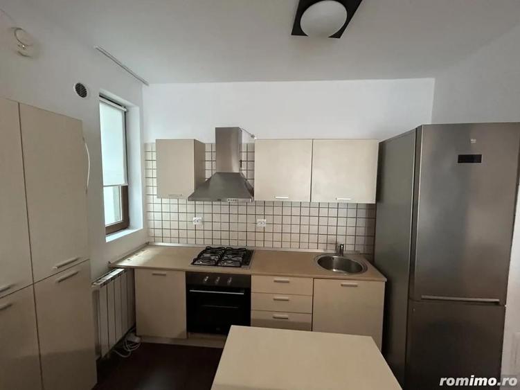 Proprietar, apartament 2 camere - 4