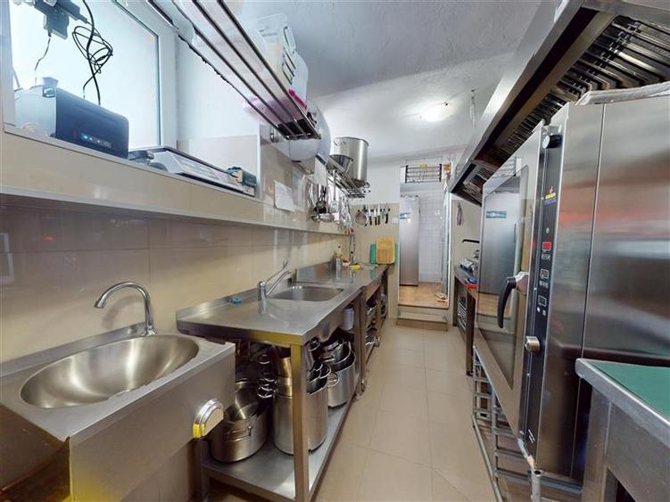 LIVE! Restaurant+terasa, Centrul Istoric - Piata Unirii, Brasov - 6