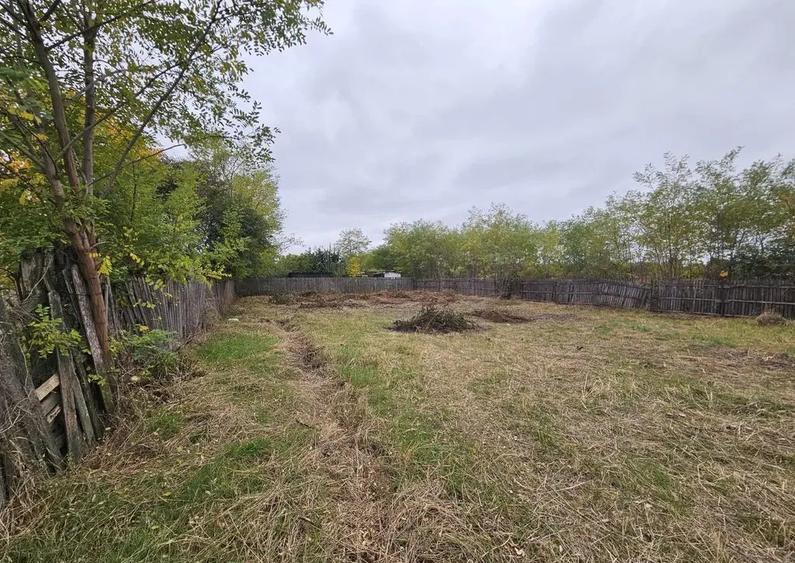 Teren intravilan Bradu, 600 mp - 8