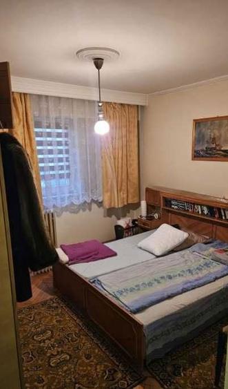 Vand apartament 3 camere ,decomandat, Bibescu Voda,et.6,incalzire centralizata conf 1 - Pitesti - 6