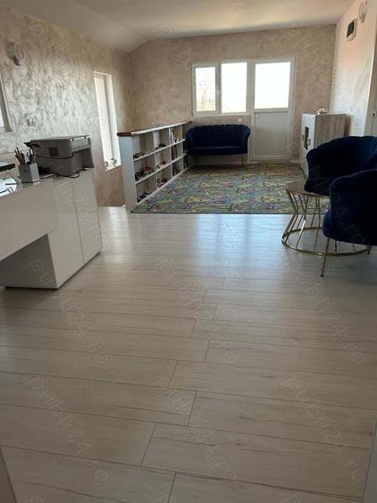 Casa spatioasa, mobilata,utilata,perfect pentru familie- Simian - 9