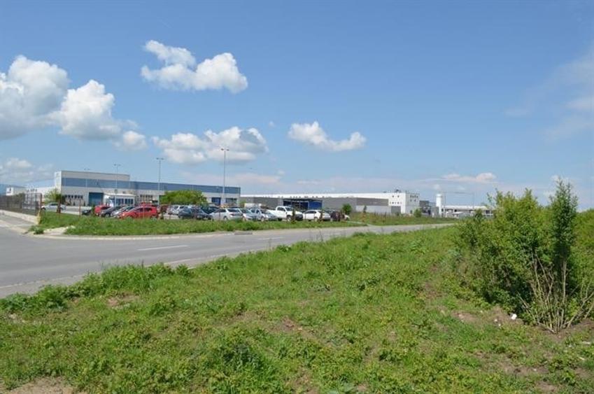 Teren intravilan industrial cu PUZ si utilitati in apropiere 6000mp zona Vest - 8