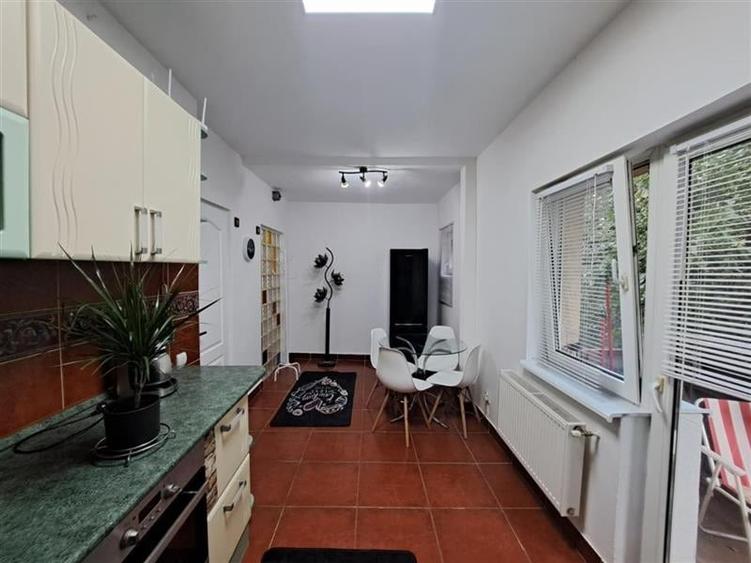 Apartament cu 3 camere, 90 mp utili, situat in cartierul Andrei Muresanu! - 4