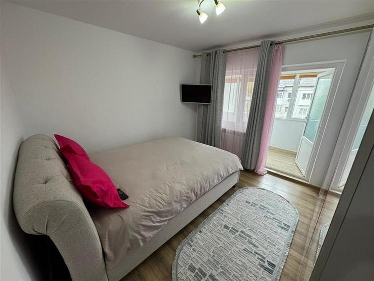 Ap 3 cam, 2 bai, parcare proprie, renovat, ultracentral - Piata Moldovei - 5