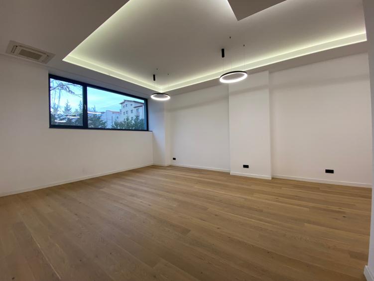 Apartament parter de 2 camere pentru birou sau rezidential - 1