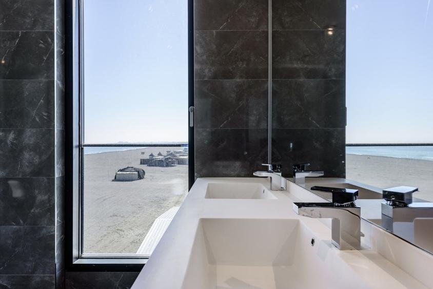 AMAZING SEA VIEW //ONE MAMAIA NORD // 3 BEDROOM APARTMENT - 11