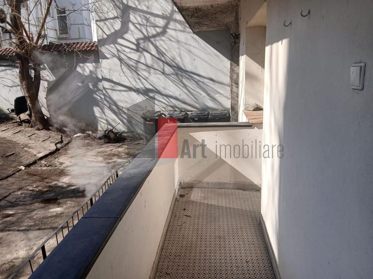 3 Camere Universitate - Parcul Cismigiu - 7