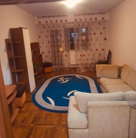 Inchiriez apartament 2 camere - 3