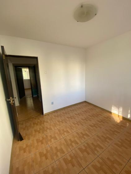 4 camere | Complex Apusului | parter inalt | bloc anvelopat | Luminos - 8