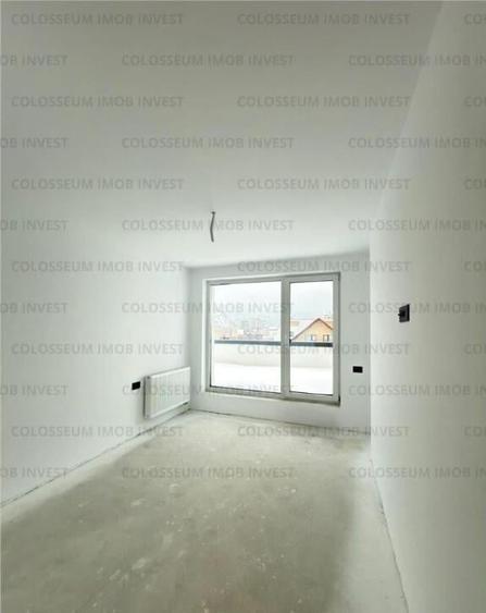 Apartament 4 camere 102mp+terasa110mp-zona Tractorul - 2