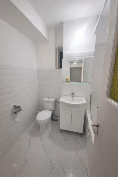 Chirie apartament cu 3 camere - 3