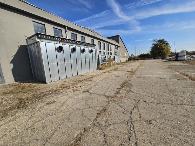 Spatiu industrial Mun. Calafat, Jud. Dolj  teren + constructii 9692mp+2931mp - 3