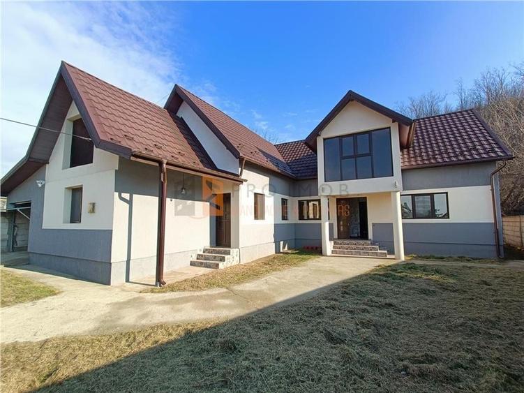 Casa tip parter zona Sapoca - 1