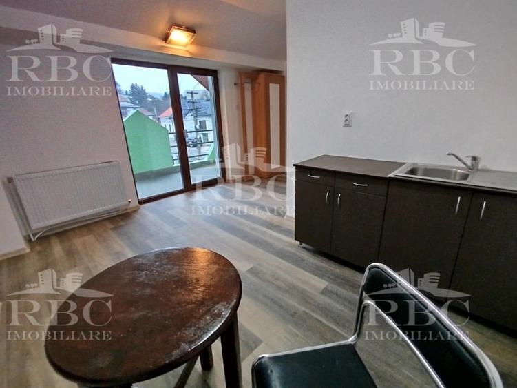 Spatiu de birouri 90 mp la mansarda unei case cu parcari - 2