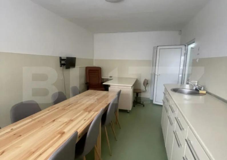 Spa?iu ideal pentru cabinet medical sau activita?i conexe - 7