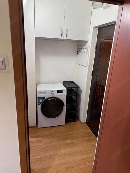 Inchiriez garsoniera in Alfa Arad Strada Padurii 217.Caut o studenta serioasa sau medic,farmacista. - 2