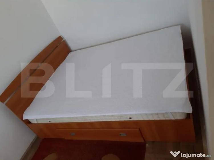 Apartament cu 2 camere, semidecomandat, zona 9 Mai - 1