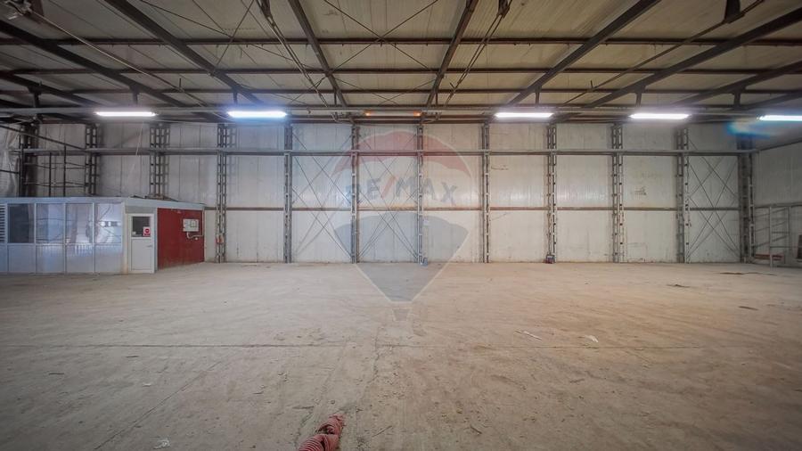 Hala de inchiriat - 450 mp utili in Bartolomeu - 2