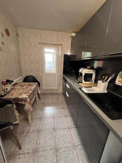 Vand apartament 2 camere decomandat - 4