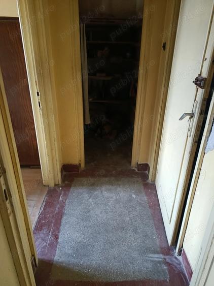 Vind garsoniera 2 camere - 1