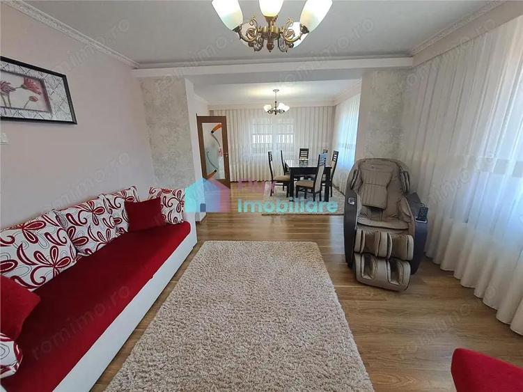 Casa mobilata si utilata 160 mp Tisauti - 11