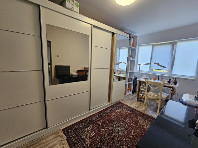 Apartament 4 camere, etaj 2 zona Gojdu - 9