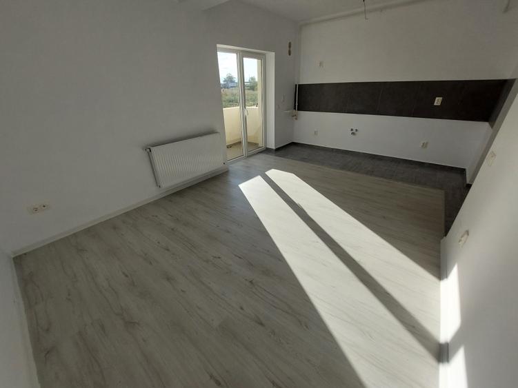 Garsoniera + Mansarda - La Cheie - Stb - Cart. Independentei - Mutare acum - 5