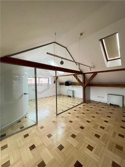 SPATII BIROURI - ZONA P-TA UNIRII - 1